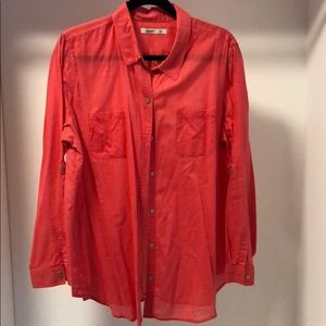 Old Navy coral lightweight shirt, great 4 spring!